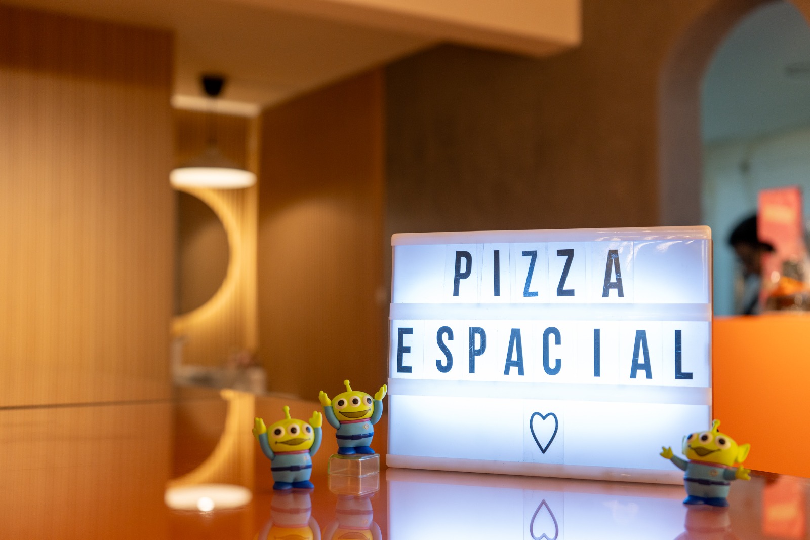 Proceso artesanal en horno de piedra